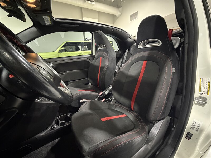 2013 FIAT 500c Abarth - Photo 13 - Grand Rapids, MI 49512