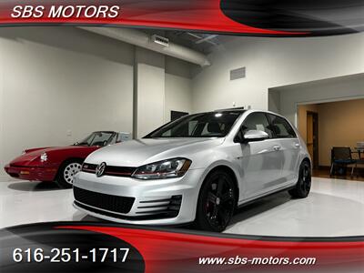 2017 Volkswagen Golf GTI SE Hatchback