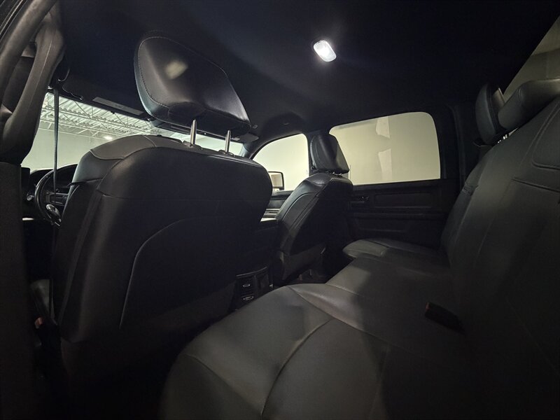 2023 RAM 3500 Tradesman - Photo 14 - Grand Rapids, MI 49512