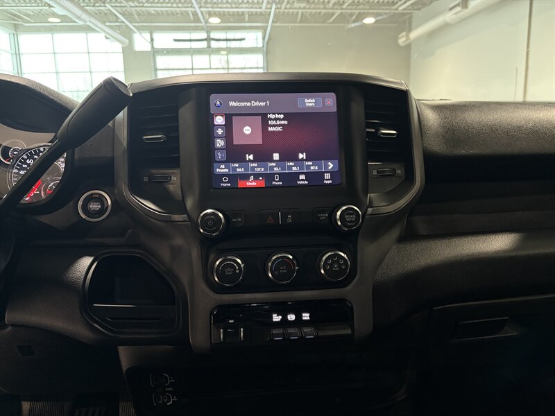 2023 RAM 3500 Tradesman - Photo 12 - Grand Rapids, MI 49512