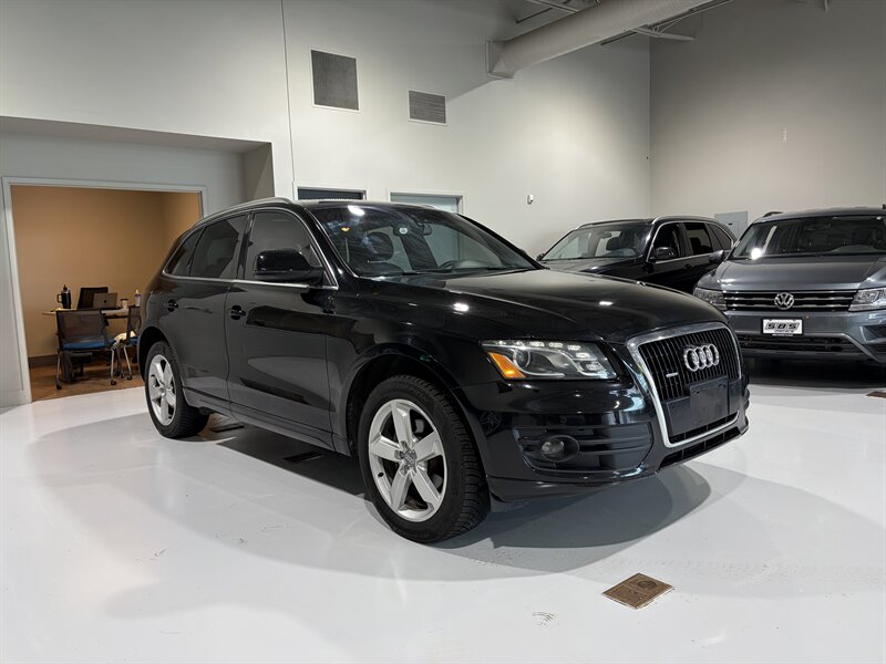 2010 Audi Q5 3.2 quattro Premium Plus   - Photo 1 - Grand Rapids, MI 49512