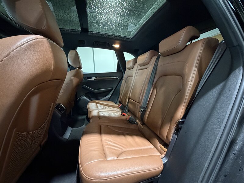 2010 Audi Q5 3.2 quattro Premium Plus - Photo 12 - Grand Rapids, MI 49512