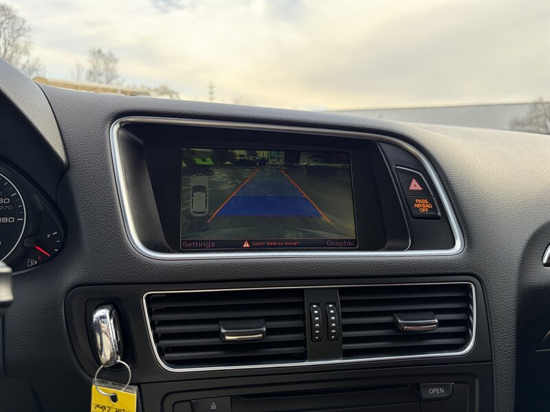 2010 Audi Q5 3.2 quattro Premium Plus - Photo 9 - Grand Rapids, MI 49512