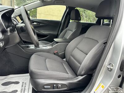 2022 Chevrolet Malibu LT   - Photo 5 - Denver, CO 80231