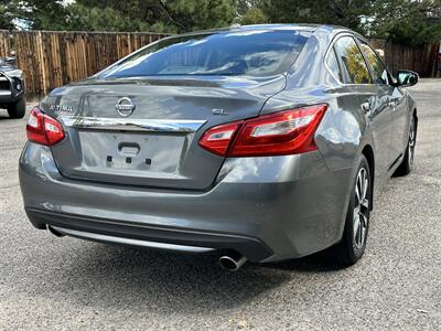 2017 Nissan Altima 2.5   - Photo 4 - Denver, CO 80231