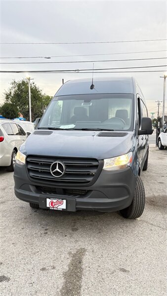 2019 Mercedes-Benz Sprinter 2500 Extended High Roof Low Mile  