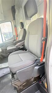 2020 Ford Transit 250 w/ Huydrulic Lift - Photo 31 - South El Monte, CA 91733