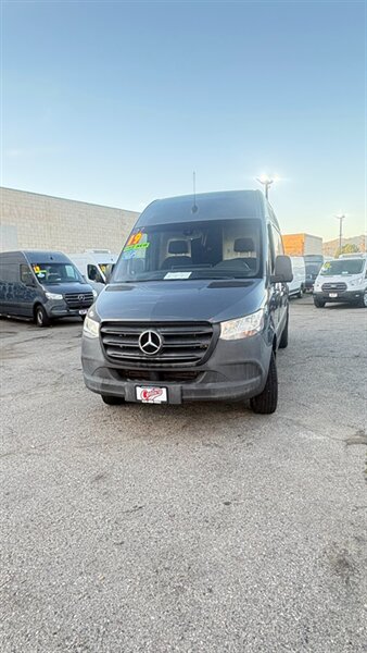 2019 Mercedes-Benz Sprinter 2500 Low Miles  