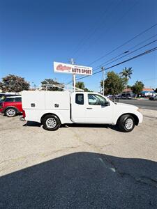 2017 Nissan Frontier SV V6  Extended Cab 1-Owner   - Photo 19 - South El Monte, CA 91733