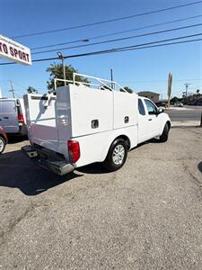 2017 Nissan Frontier SV V6  Extended Cab 1-Owner   - Photo 15 - South El Monte, CA 91733