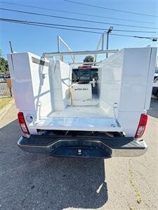 2017 Nissan Frontier SV V6  Extended Cab 1-Owner   - Photo 12 - South El Monte, CA 91733