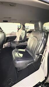 2017 Chrysler Pacifica Touring Plus Loaded - Photo 24 - South El Monte, CA 91733