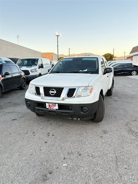 2019 Nissan Frontier S Extended Cab  1-Owner  