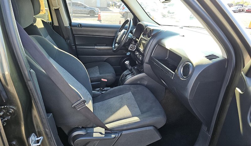 2017 Jeep Compass Latitude - Photo 14 - San Diego, CA 92154