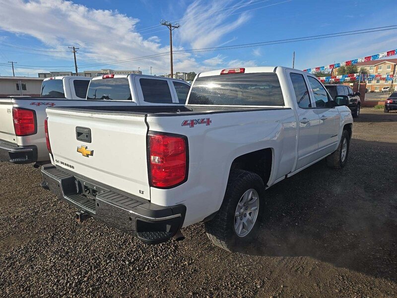 2017 Chevrolet Silverado 1500 LT Z71 - Photo 5 - San Diego, CA 92154