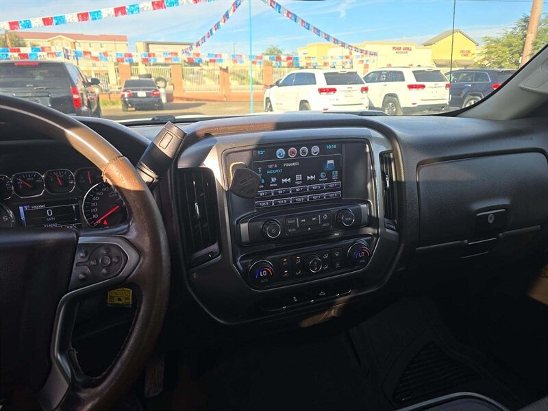 2017 Chevrolet Silverado 1500 LT Z71 - Photo 9 - San Diego, CA 92154