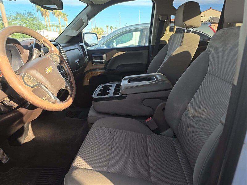 2017 Chevrolet Silverado 1500 LT Z71 - Photo 7 - San Diego, CA 92154