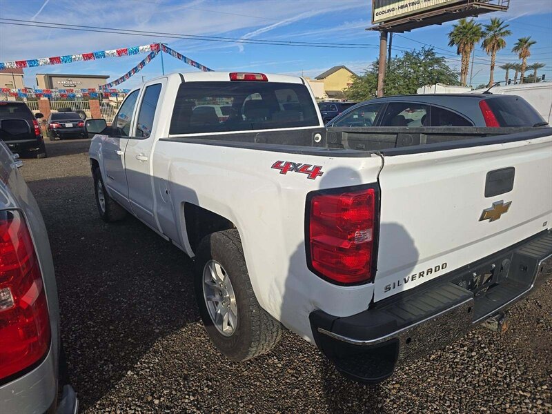 2017 Chevrolet Silverado 1500 LT Z71 - Photo 4 - San Diego, CA 92154