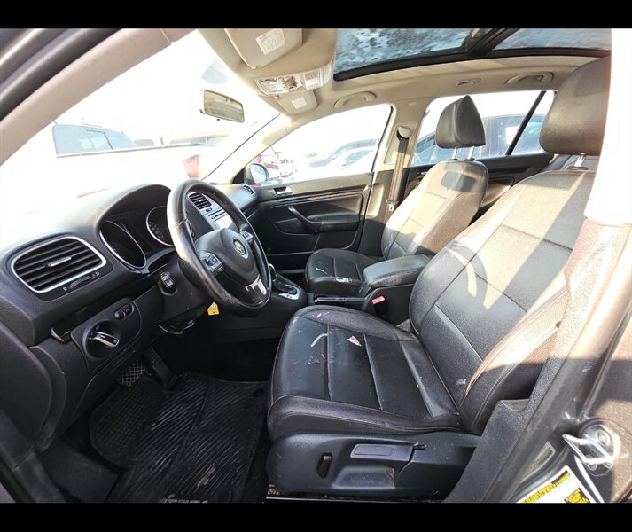 2013 Volkswagen Jetta SportWagen TDI - Photo 13 - San Diego, CA 92154