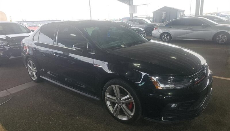 2017 Volkswagen Jetta 2.0T GLI - Photo 9 - San Diego, CA 92154