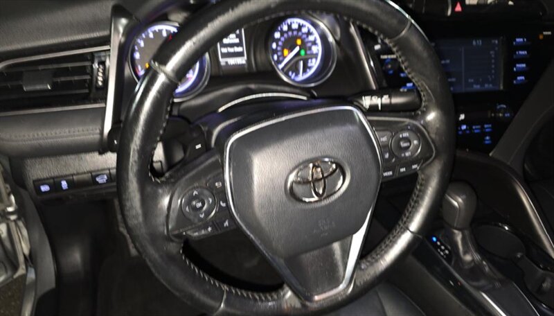 2019 Toyota Camry L - Photo 16 - San Diego, CA 92154