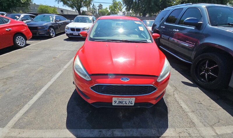 2015 Ford Focus SE - Photo 6 - San Diego, CA 92154