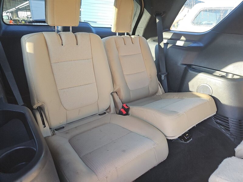 2017 Ford Explorer XLT - Photo 16 - San Diego, CA 92154