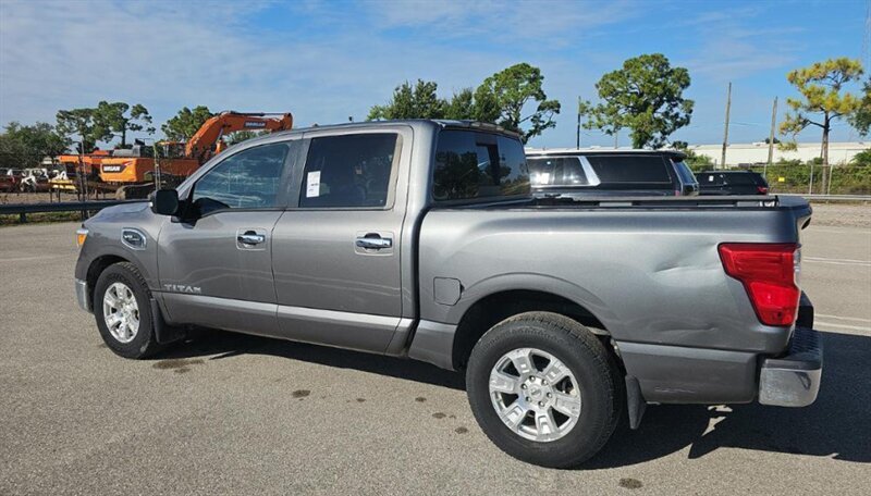 2017 Nissan Titan SV - Photo 12 - San Diego, CA 92154