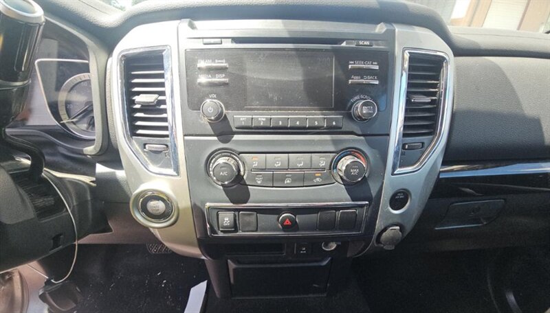 2017 Nissan Titan SV - Photo 16 - San Diego, CA 92154