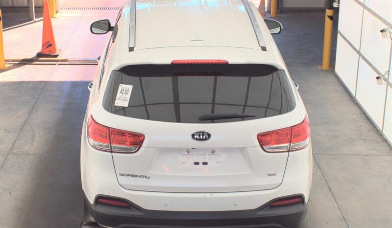 2017 Kia Sorento LX - Photo 12 - San Diego, CA 92154