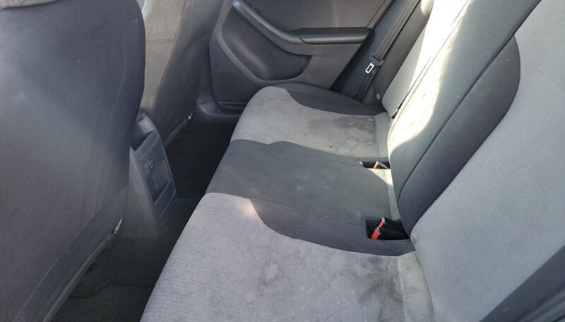 2017 Volkswagen Jetta 1.4T S - Photo 17 - San Diego, CA 92154