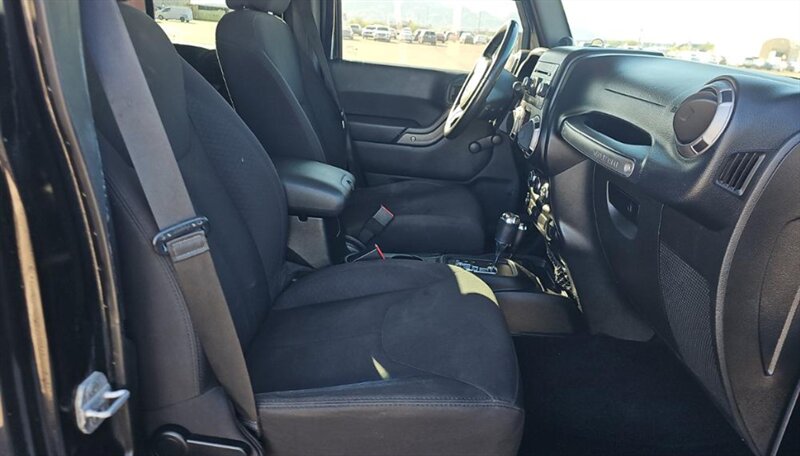 2013 Jeep Wrangler Unlimited Sport - Photo 15 - San Diego, CA 92154