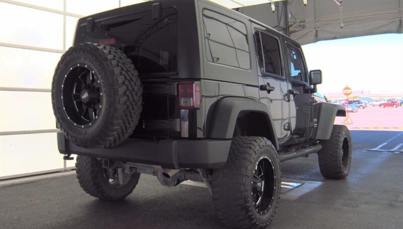 2013 Jeep Wrangler Unlimited Sport - Photo 11 - San Diego, CA 92154