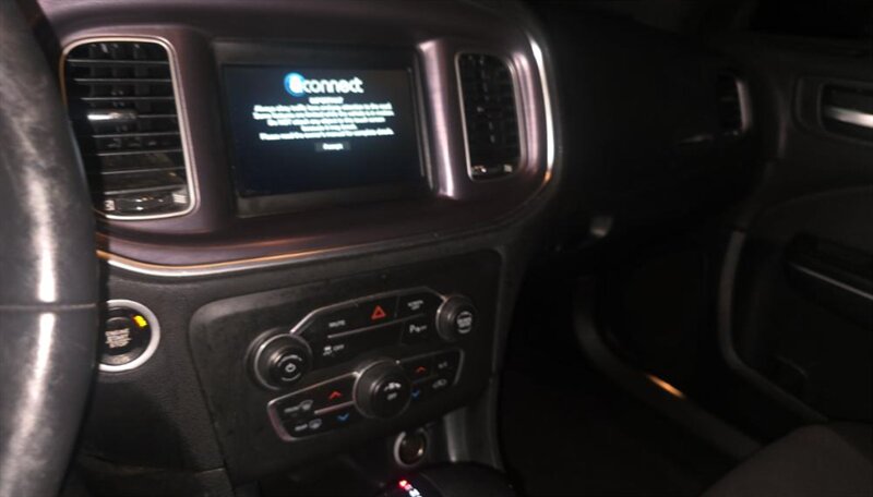 2018 Dodge Charger SXT - Photo 17 - San Diego, CA 92154