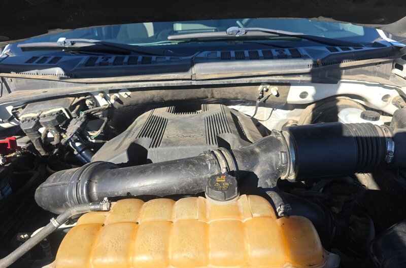 2017 Ford F-150 XLT - Photo 16 - San Diego, CA 92154