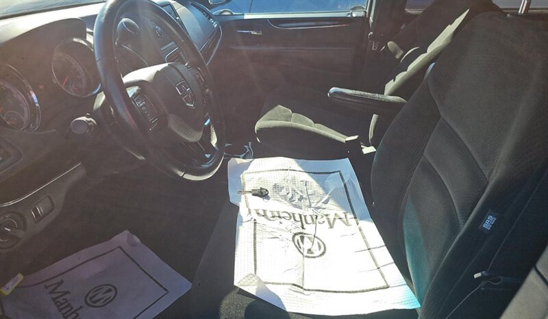 2017 Dodge Grand Caravan SE Plus - Photo 13 - San Diego, CA 92154