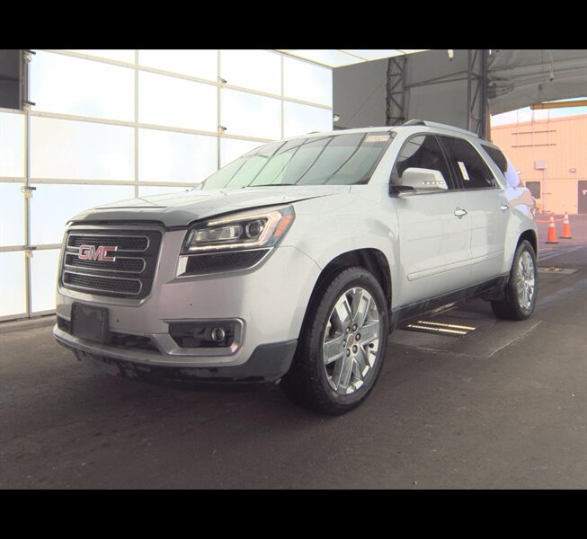2017 GMC Acadia Limited - Photo 4 - San Diego, CA 92154
