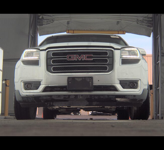 2017 GMC Acadia Limited - Photo 6 - San Diego, CA 92154