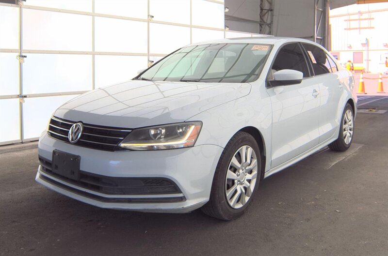 2017 Volkswagen Jetta 1.4T S - Photo 3 - San Diego, CA 92154
