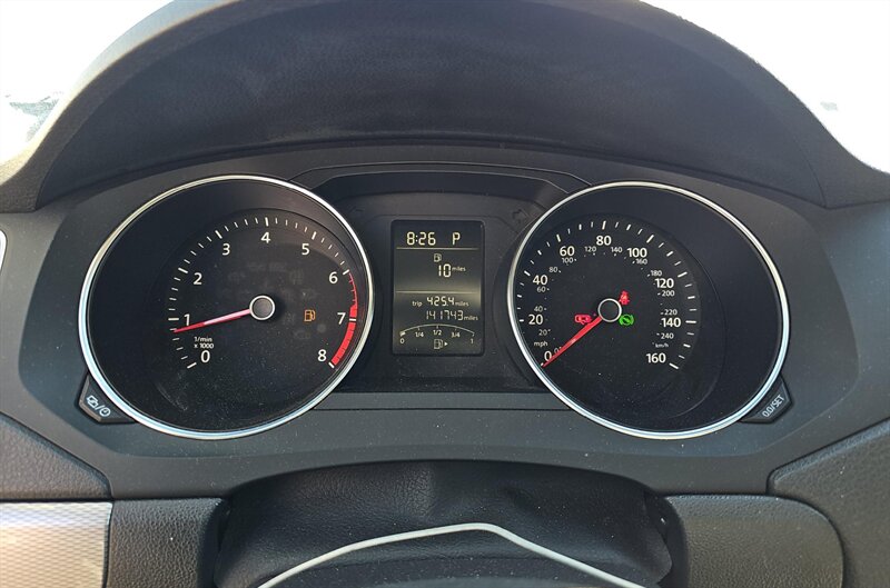 2017 Volkswagen Jetta 1.4T S - Photo 15 - San Diego, CA 92154