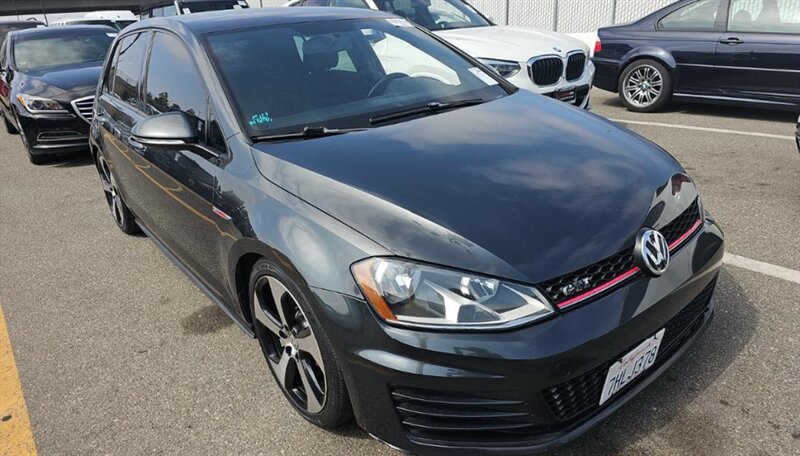 2015 Volkswagen Golf GTI SE - Photo 3 - San Diego, CA 92154