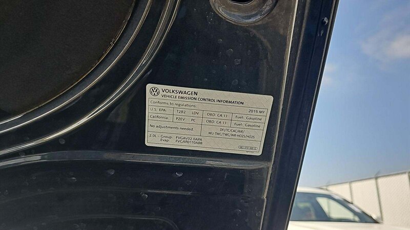 2015 Volkswagen Golf GTI SE - Photo 17 - San Diego, CA 92154