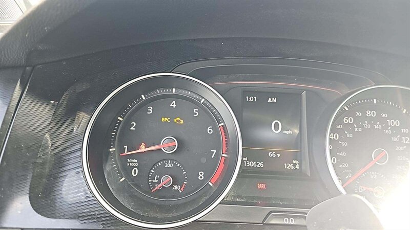 2015 Volkswagen Golf GTI SE - Photo 16 - San Diego, CA 92154