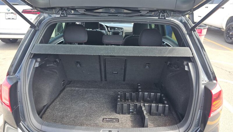 2015 Volkswagen Golf GTI SE - Photo 15 - San Diego, CA 92154