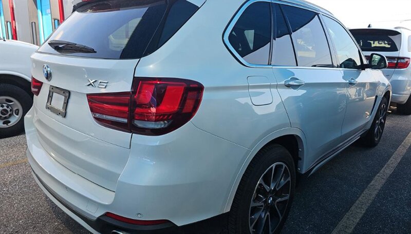 2017 BMW X5 sDrive35i - Photo 9 - San Diego, CA 92154