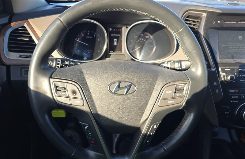 2018 Hyundai SANTA FE Sport 2.0T - Photo 10 - San Diego, CA 92154