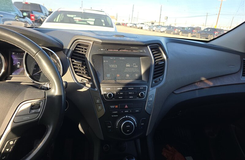 2018 Hyundai SANTA FE Sport 2.0T - Photo 11 - San Diego, CA 92154