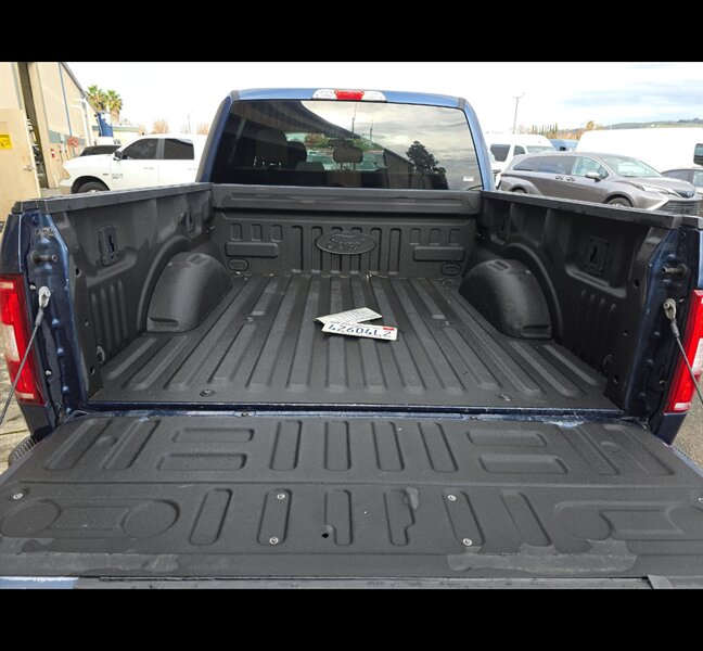 2018 Ford F-150 XLT - Photo 17 - San Diego, CA 92154