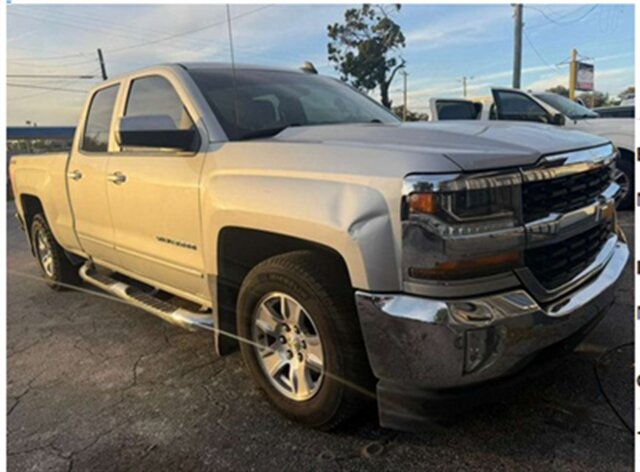 2017 Chevrolet Silverado 1500 LT - Photo 4 - San Diego, CA 92154