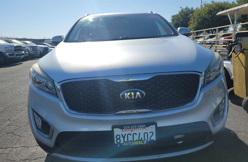 2017 Kia Sorento EX - Photo 5 - San Diego, CA 92154